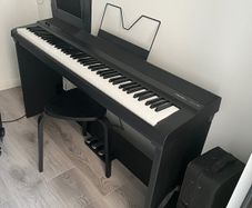 Electronic Piano