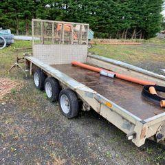 Plant trailer