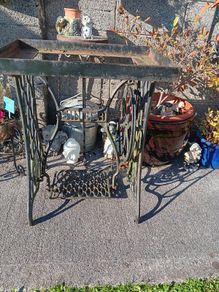 Cast iron sewing machine base