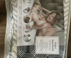 Sleepyhead Deluxe Plus Pod baby lounger