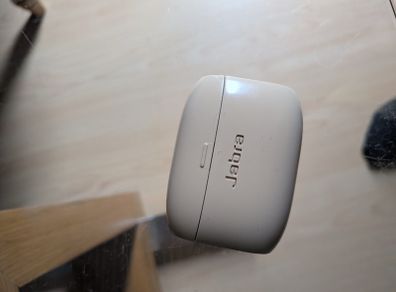 Jabra Elite 65t earphones