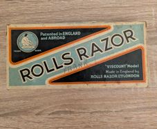 Vintage Rolls Razor Viscount with box & instructions