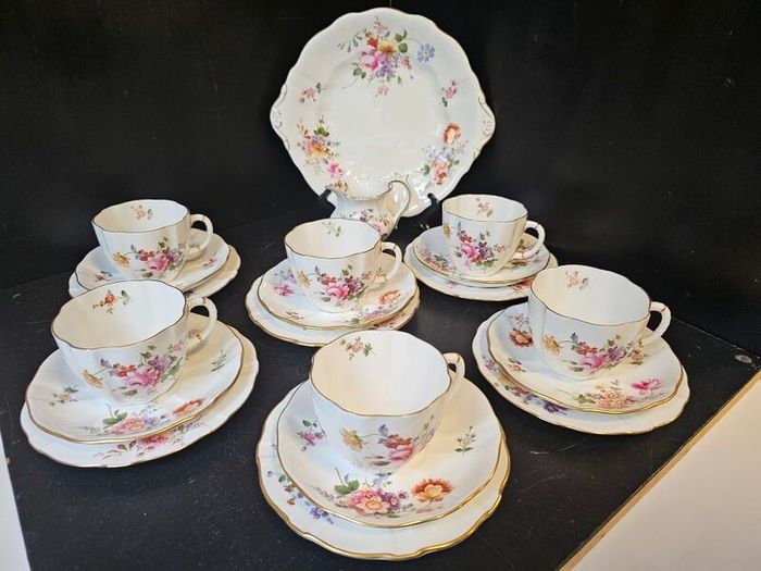 Vintage Royal Crown Derby China "Derby Posies" Bone China Tea Set