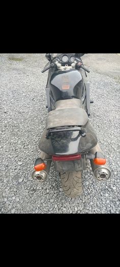 cbr 1100 black burd x2 breakung only