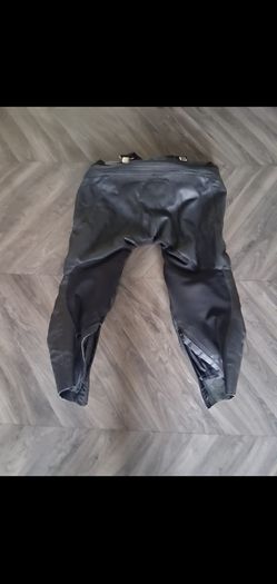 rst leathers