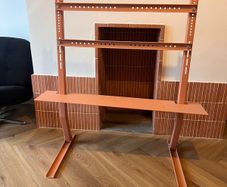 Pedestal Bendy Tall TV Stand