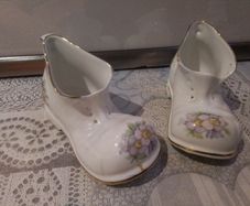 Royal Tara China Boots