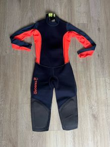 Decathlon Tribord sailing wetsuit 9/10y