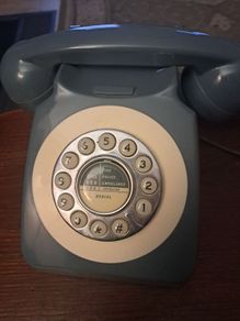 Retro push button telephone