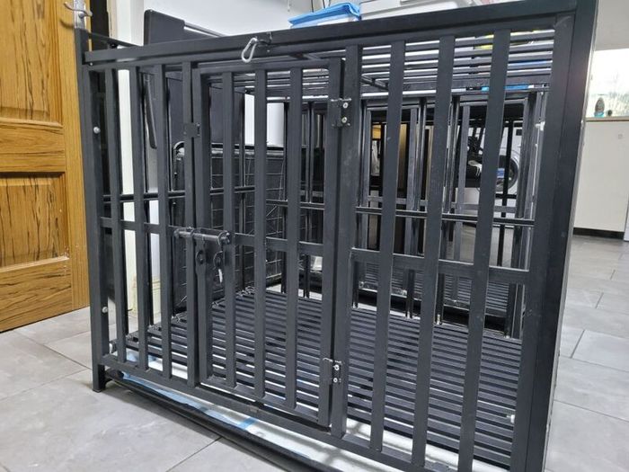 Dog cage
