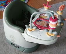 Mamas and Papa Bug 3-in-1 Floor and Booster seat