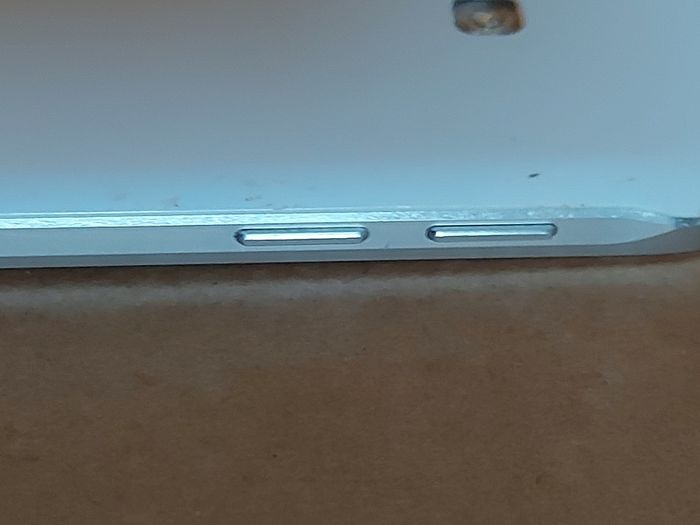 Samsung Galaxy A8, 32GB, 2GB Ram, Model SCV32, Android 7.0, in excellent cosmetic and working Condition