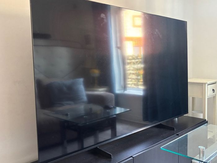 Samsung 75" Crystal UHD U8000F Smart TV |