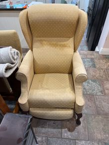 Recliner chair