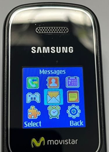 Spanish Samsung GT- E1190 Mobile Phone