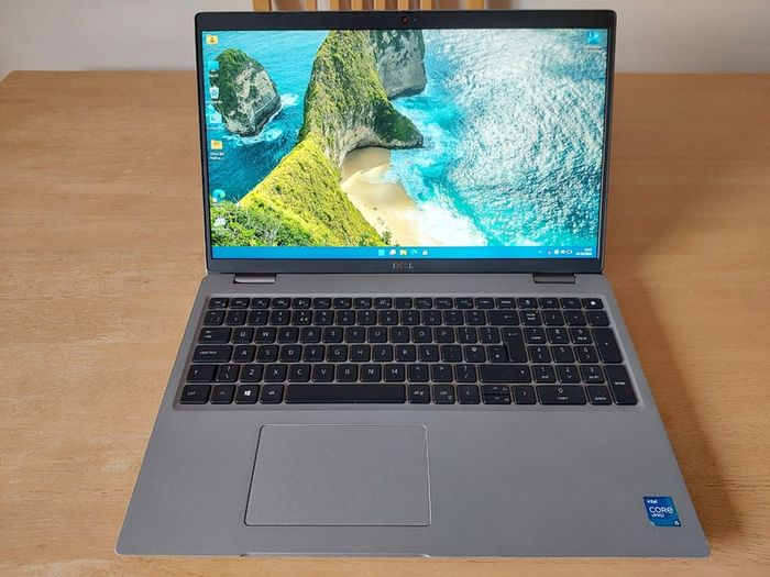 Dell Latitude 5520 | i5-1145G7 | 8GB RAM | 256GB NVMe SSD | Windows 11 Pro