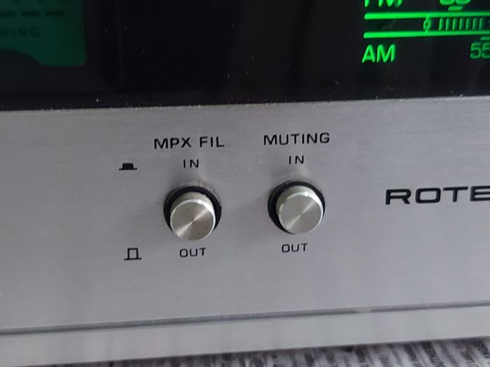 ROTEL AM-FM Stereo Tuner Model RT-322, Vintage, in very good condition