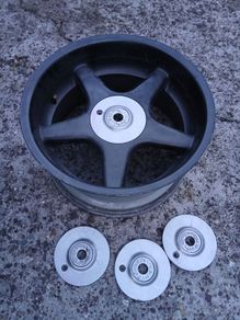 Brock b1 alloy and centre caps