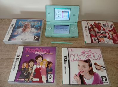 Nintendo Ds Lite Ice Blue With 4 Complete Games No Charger