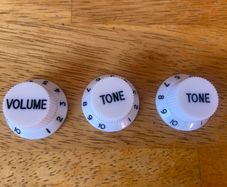 White Strat knobs