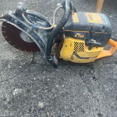 Con saw needs brushes