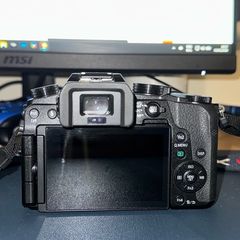 Panasonic Lumix G70 G7 + Kit Lens + Sigma 56mm f1.4