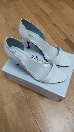 White Wedding Shoes (Zoom Fashion Footwear)