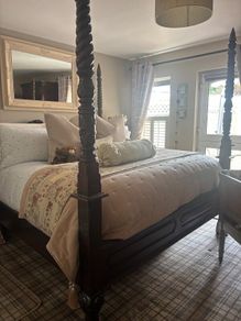 Four poster Bed Frame ( Vintage)