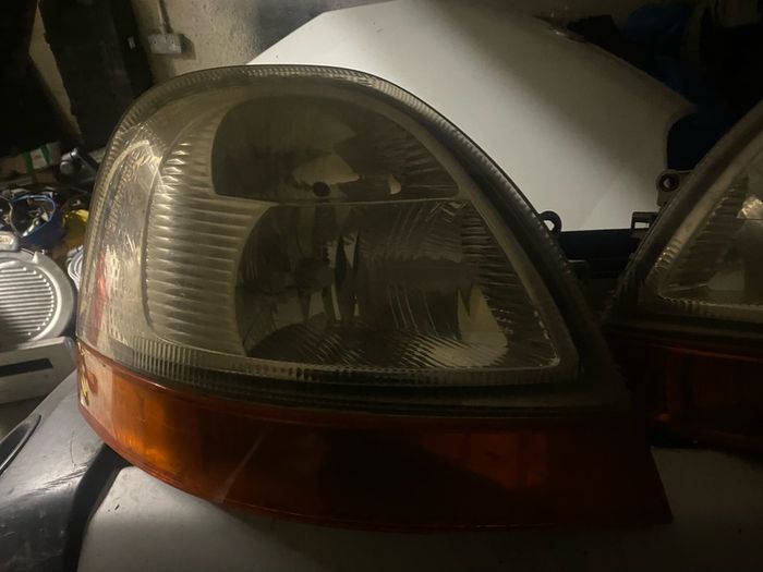 Renault Master / Nissan Interstar headlamps