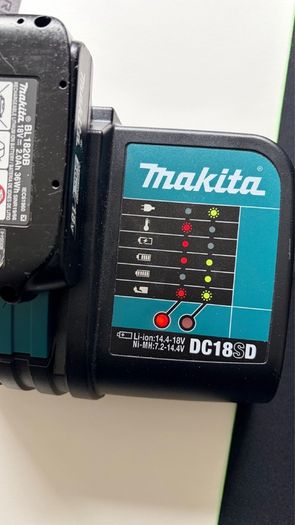 Makita DTW300Z 18V Brushless Impact Wrench + Battery & Charger