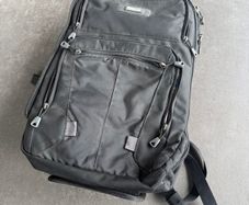 Think Tank Shape Shifter 15 V2.0 (Unused Mint)