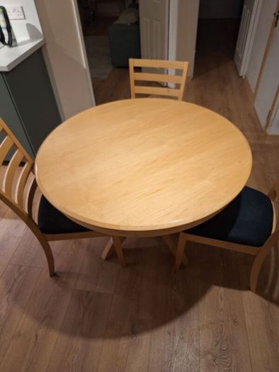 Oak dining table