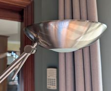 Lamp (uplighter)