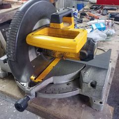 DeWalt