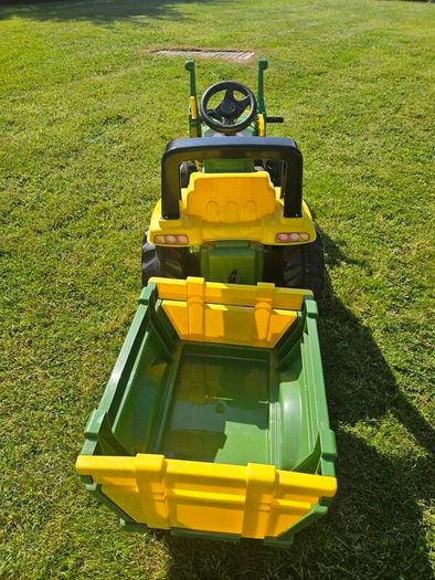 John Deere Kids Tractor
