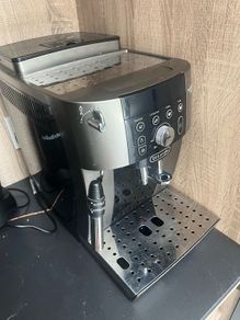 coffee machine De longhi coffee machine Magnifica S ECAM250.33.TB