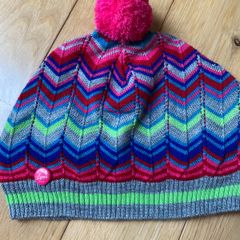 Mim Pi Hat