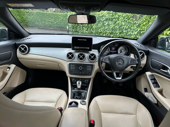 Mercedes CLA