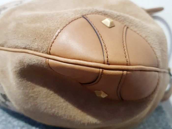 Gucci Hobo Bag