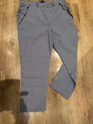Check trousers BNWT River Island