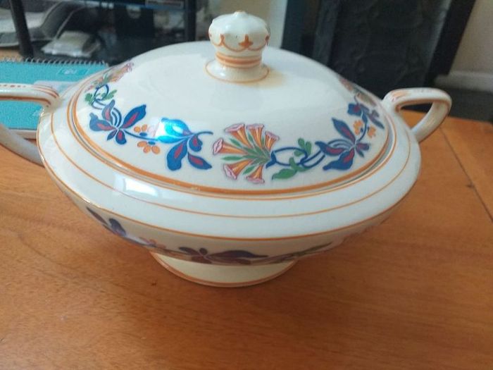 Art deco Newport pottery Burslem tureen