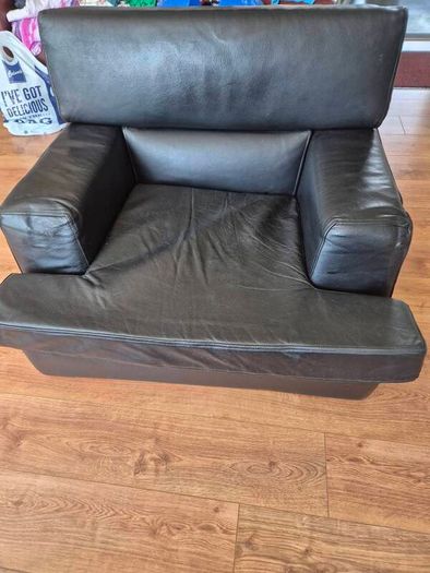 1 contempory leather sofa with arm chair