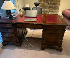 English style Victorian walnut red faux leather 180cm x 90cm