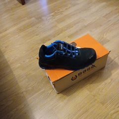 safety shoes