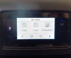 HP 4527 printer with FULL colour and black ink cartridge