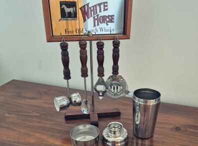 Vintage 1970s  White Horse Whisky Bar Station & Premium Italian Inoxpran Shaker  Immaculate Full Set Rare Find