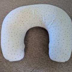 Clevamama breastfeeding cushion
