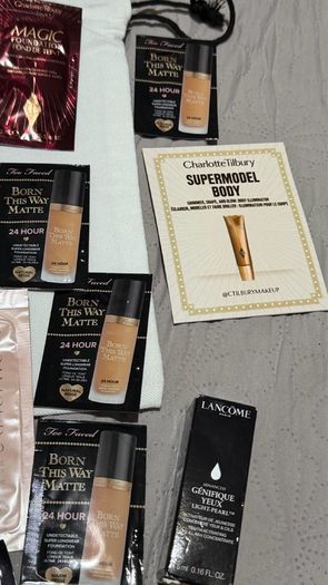 Luxury sample / travel size new