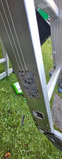 Multi purpose aluminium ladder