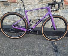 Giant Revolt Gravel